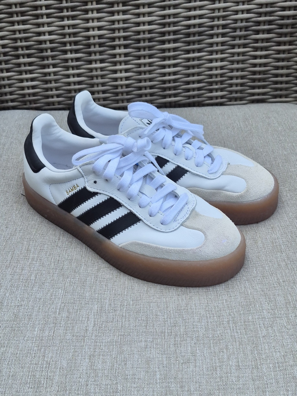New Womens ADIDAS ORIGINALS SAMBAE WHITE / BLACK  Size 6.5